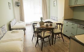 Studia A Apartmany U Karla
